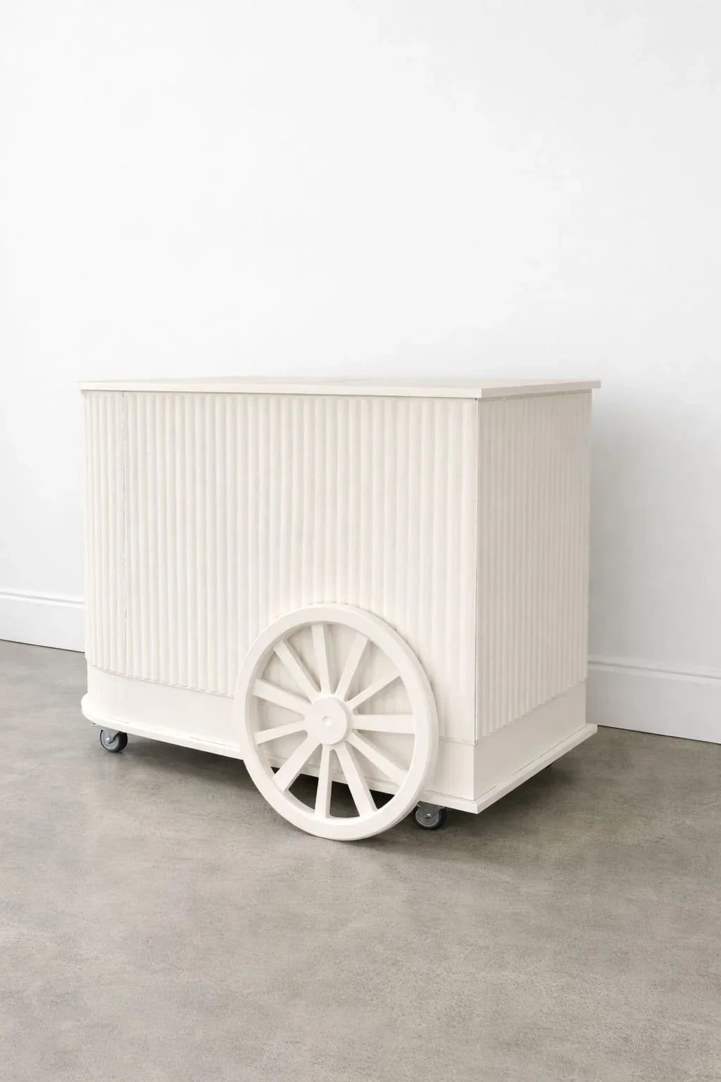 Fluted Curved Display Cart – Portable Event Merchandising Cart