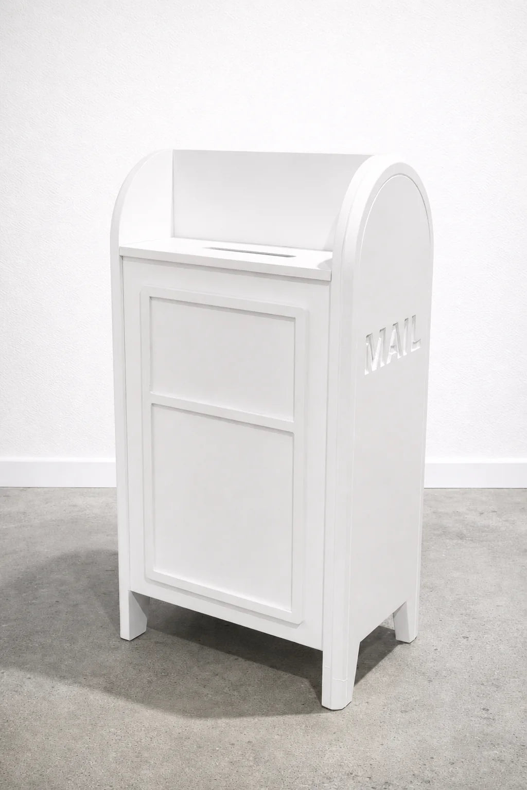 Collapsible Wishing Well – Mailbox Post Box